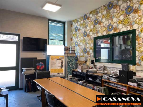 locale commerciale venegono inferiore